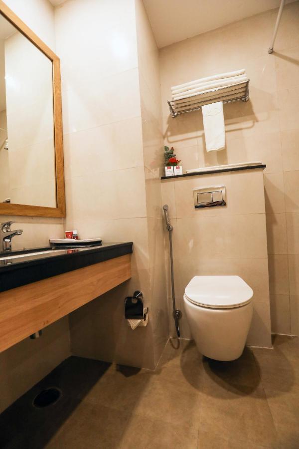 Elora Lords Eco Inn , لاكناو المظهر الخارجي الصورة